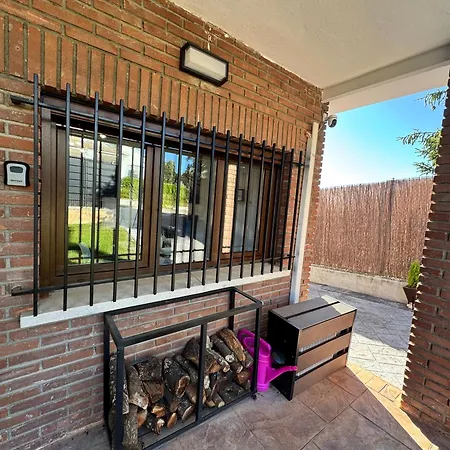 La Casita En - Privado Con Piscina, Barbacoa Y Chimenea