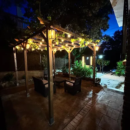 La Casita En - Privado Con Piscina, Barbacoa Y Chimenea Maello